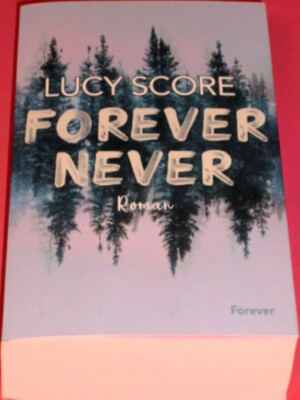 Lucy Score - Forever never *2024 TOPP Zustand!