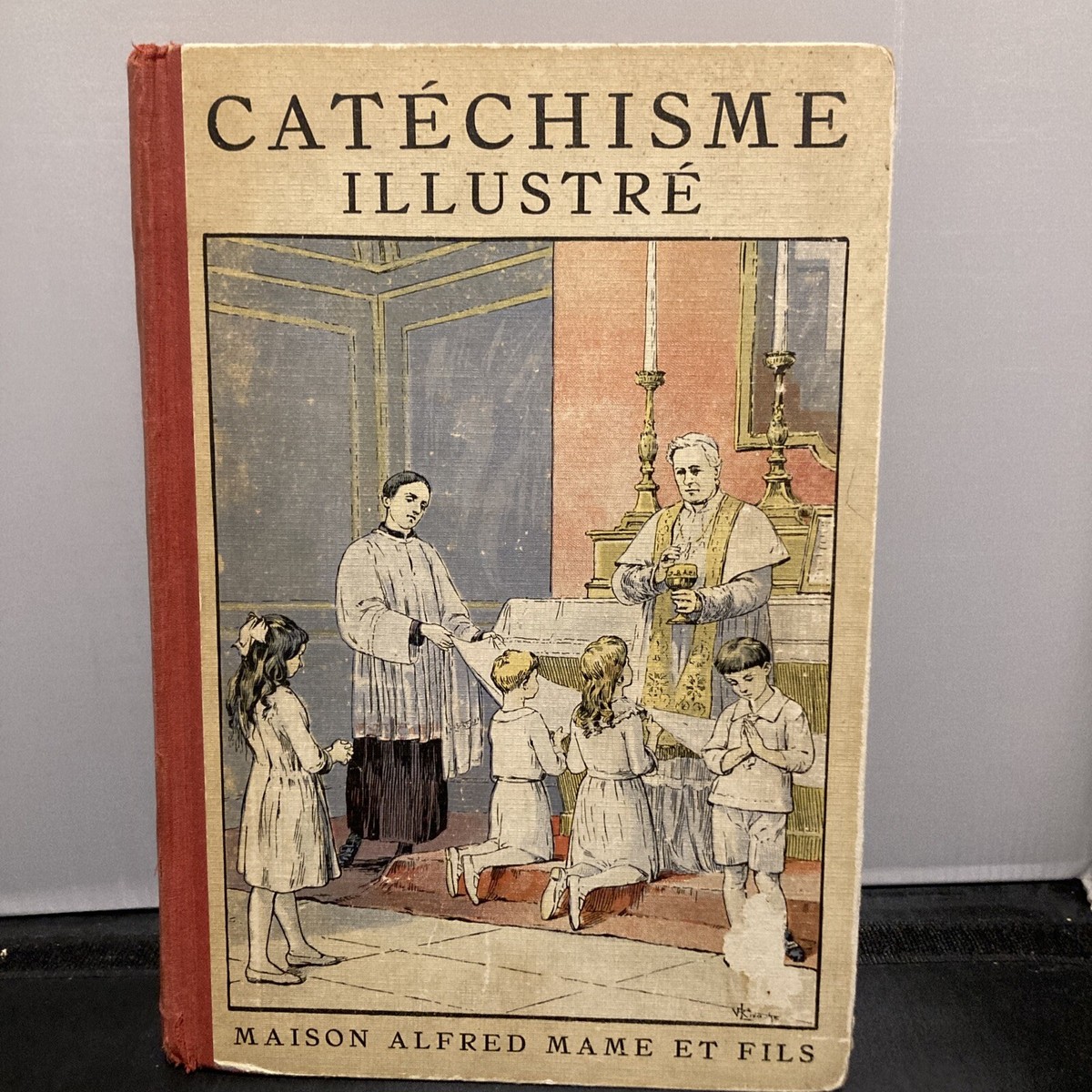 Catechisme Illustre Maison Alfred Mame et Fils French Language