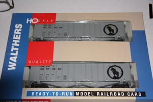 WALTHERS-23690-50-039-AIR-SLIDE-HOPPERS-2-PACK-GREAT-NORTHERN-GREY-W-GOAT-NEW