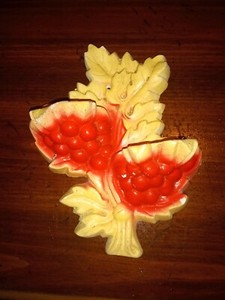 Vintage Chalkware Small Wall Hanging / Shelf