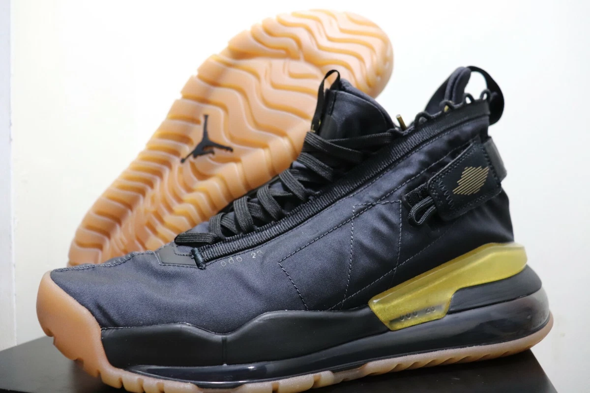 Men s Jordan Proto Max 720 Black Gum US Size 10.5 Brand New DS