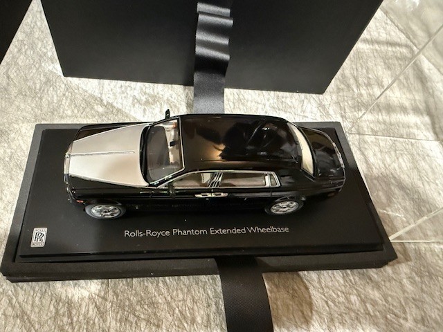 Picture 4 of 4