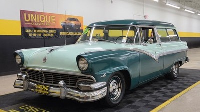 PRE-ORDER! Esval 1956 Ford Parklane Station Wagon 2 Tone Green