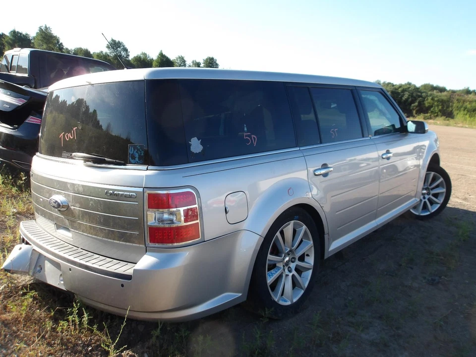 Conjunto de filtro de aire usado se adapta a: Ford Flex 2011 3,5 L sin turbo grado A Foto 4 de 4