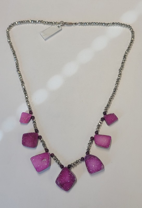 Pink Quarts Crystal Geode Rock and Metal Bead Necklace 18 i" with lock #116