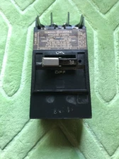 GE THQDBL32070 CIRCUIT BREAKER 3 POLE 70 AMP