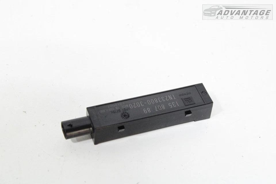 2020-2023 BUICK ENCORE GX REAR KEYLESS ENTRY ANTENNA RECEIVER CONTROL MODULE OEM - Image 2 of 4