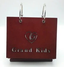 VTG Elsa L"GRAND KIDS" Photo Album 4x6 Brown Holds 80 Photos 40 Pages Wood Stand