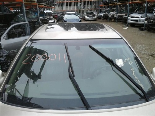 2002 TOYOTA CAMRY XLE REAR WINDOW SUN SHADE - Picture 6 of 12
