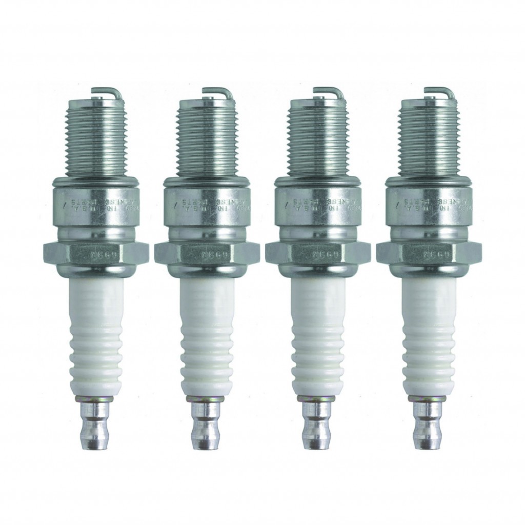 NGK For ATK 125 DS/PE 2003 Spark Plug Cooper Core  Box of 4 B10ES