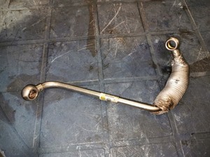 Ölrohr Vorlaufleitung Turbolader 03C145140L VW Golf 6 Touran Audi A3