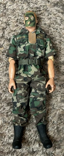 2001 Hasbro G.I. JOE U.S. Army Ranger Doll
