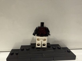 USED LEGO Ninjago Cole NRG Torso with Torso Crack njo0057 9572 2012