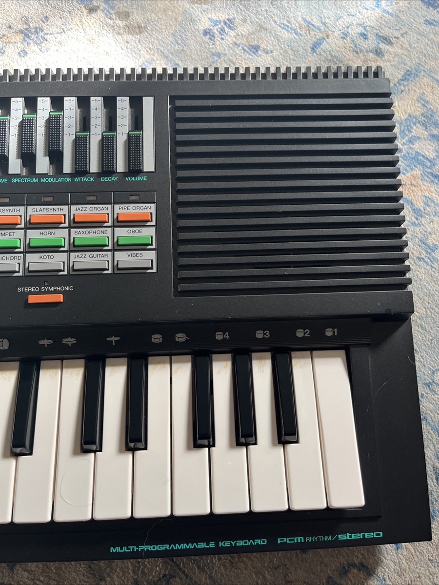 Vintage 1987 Yamaha PortaSound Pss-570 Keyboard Works Made in