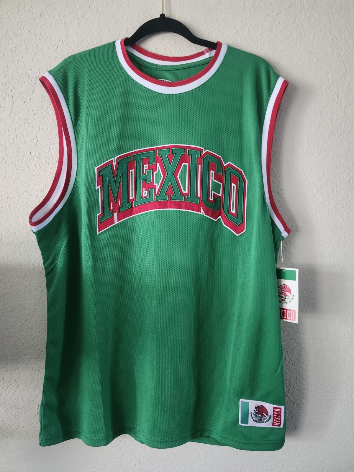 Mexico Jersey Men XL Green Sleeveless Tank NWT Mexico Flag