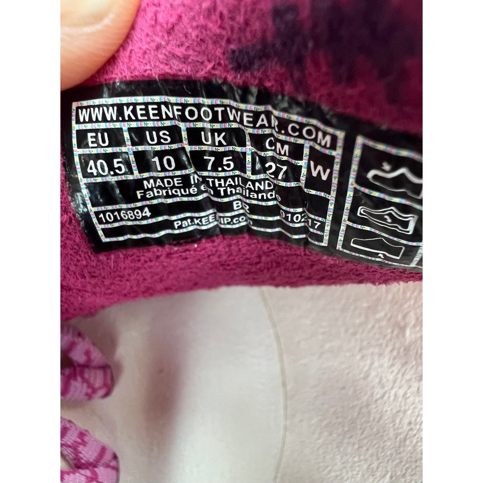 Sandali donna Keen Uneek in paracord taglia 10. Colore rosa bianco.