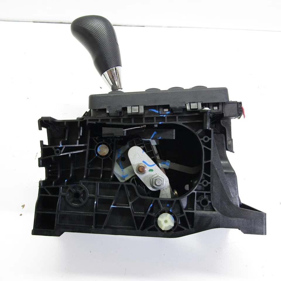 2005-2007 Jeep Grand Cherokee Automatic Floor Gear Shift Shifter Assembly OEM - Image 3 of 4