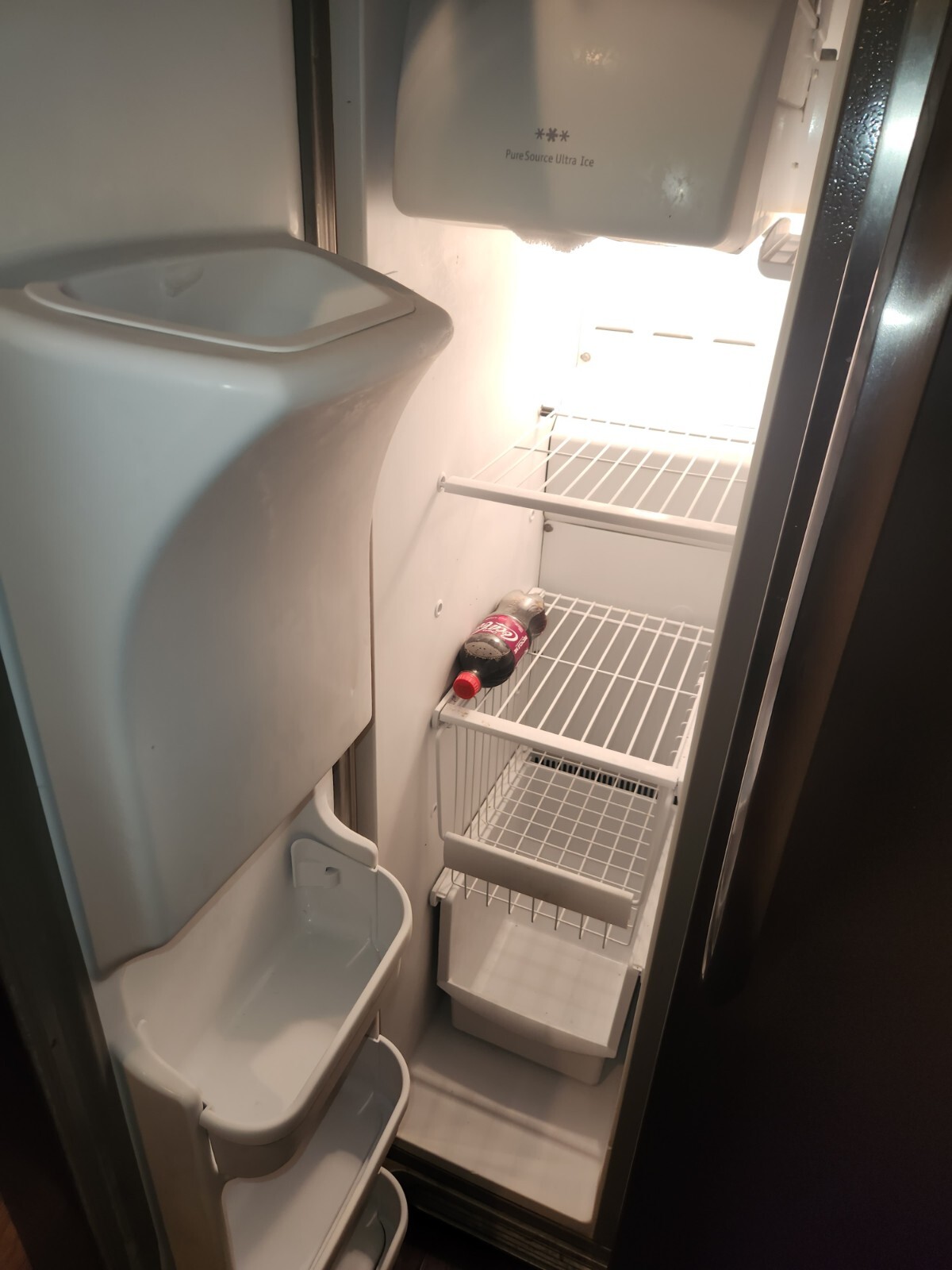 Frigidaire FFSS2615TS 25.5 cu ft. Side by Side Refrigerator Silver