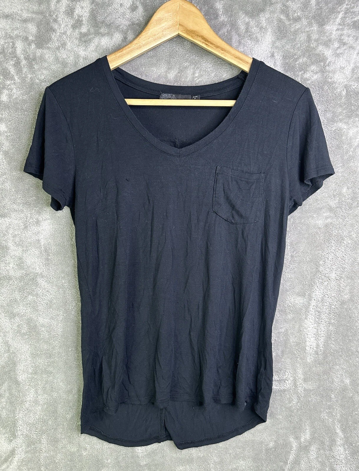 prana vneck casual pocket shirt