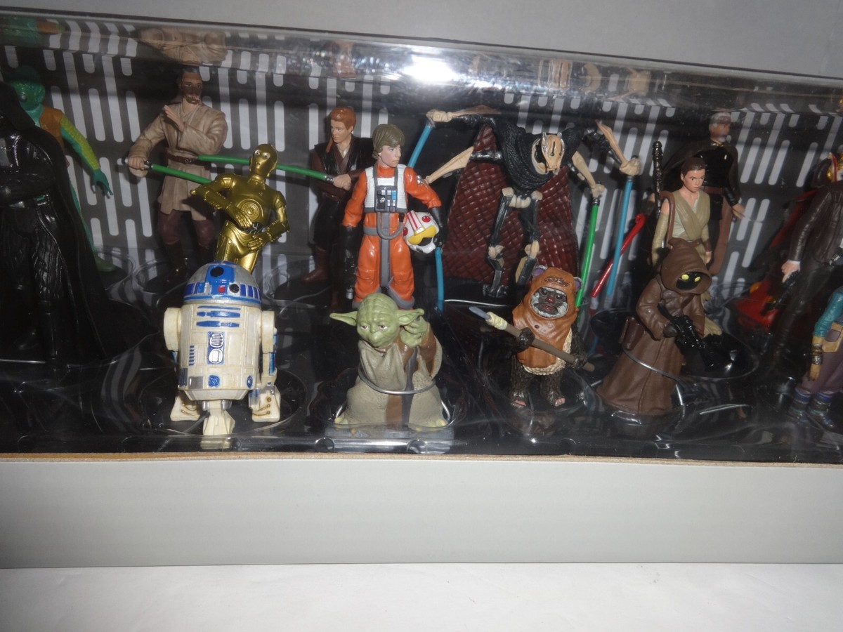 STAR WARS 20 MEGA FIGURINE SET Disney Store New Sealed Figures