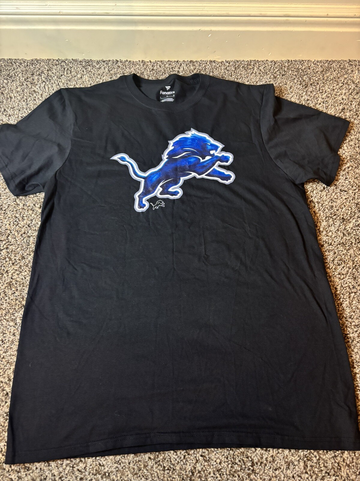 NWT Detroit Lions NFL Football Fanatics Short Sleeve Men's Shirt  Size Large