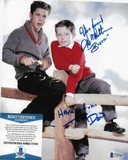 Foto original firmada de Jerry Mathers y Tony Dow (Beaver) 8X10 con certificado de autenticidad Beckett #2