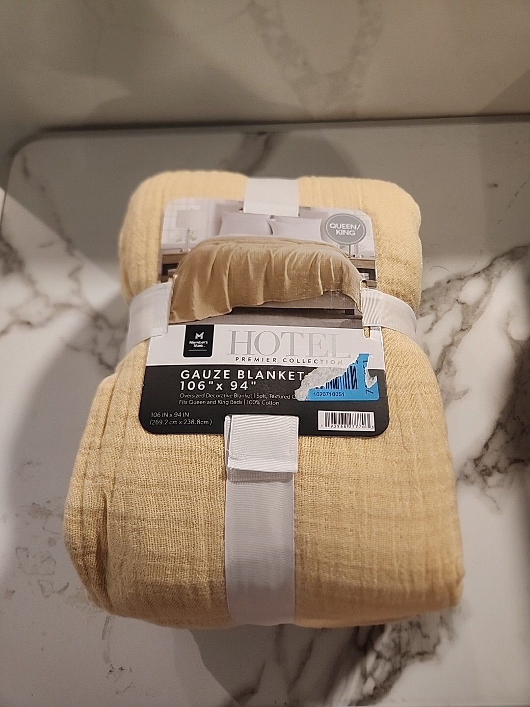 Member's Mark Hotel Premier Collection Oversized Gauze Blanket Queen