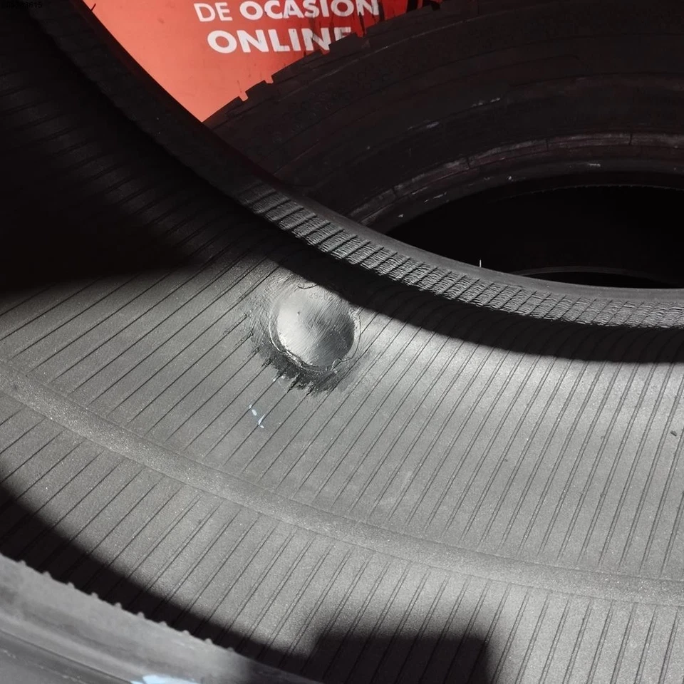 2x 255 40 R20 101Y XL BRIDGESTONE POTENZA SPORT AO . 5.0/5.0 MM REF. 14057 - Imagen 2 de 4