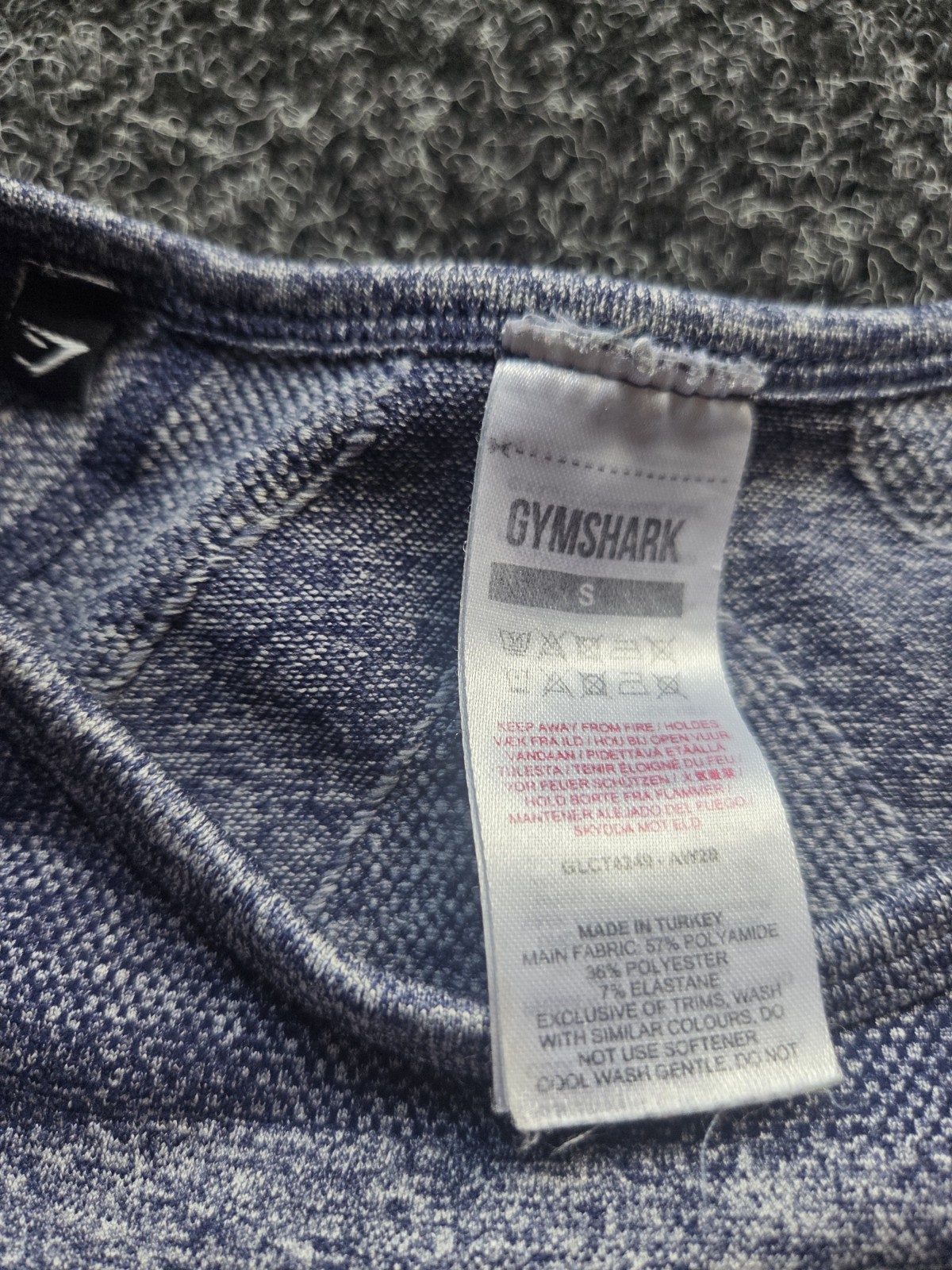 Gymshark Long Sleeve Crop Top – Size Small – Blue – Great Condition image 6