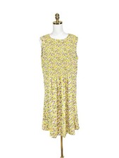 NWT Grace Dresses Womams Dress Sz L Yellow Floral Prairie Sleeveless Lightweight