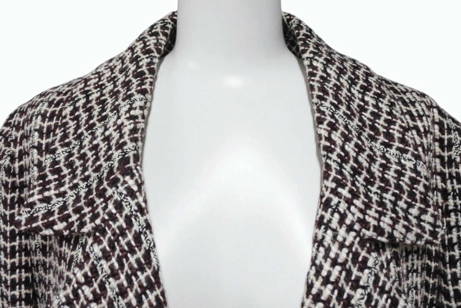 CHANEL Jacket Coco Button Tweed 01A P18117V10417 … - image 3