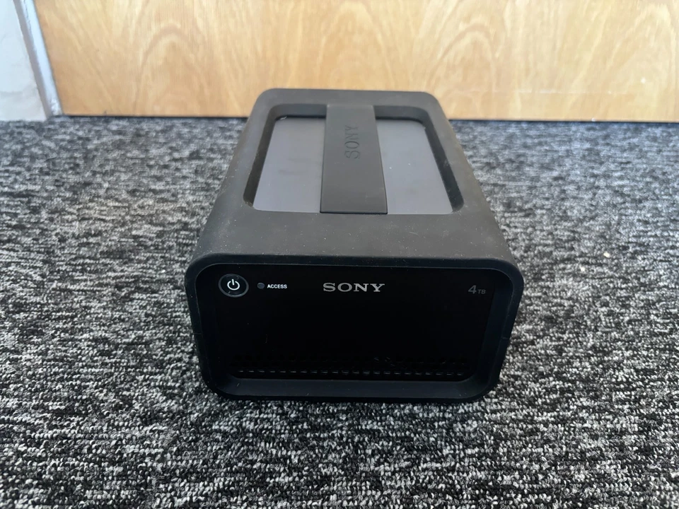 Sony 4TB Professional RAID Thunderbolt 2 & USB 3.0 - Image 4 of 4