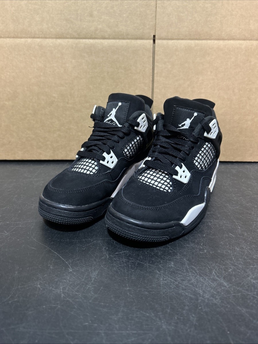 Air Jordan 4 Retro GS WHITE THUNDER FQ8213-001 SIZE 5Y  display picture 2