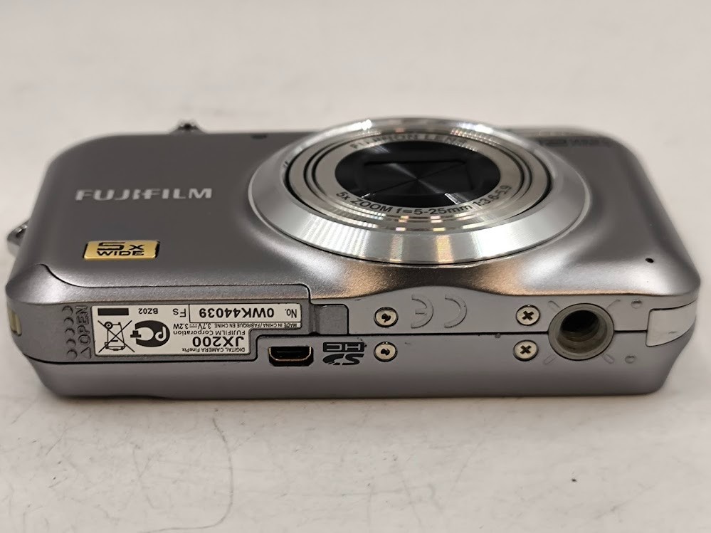Fujifilm FinePix JX200 12.0 MP Digital Camera Silver - Working | eBay
