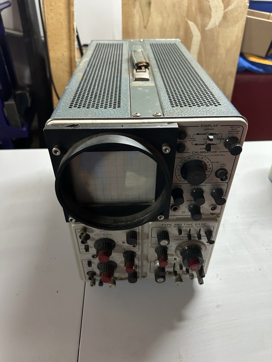 Vintage Tektronix 561A Tubed Oscilloscope /Type 3A6 Amplifier