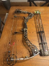 Mathews Heli-M 29" 70#COMPOUND Hunting Bow Helium Camo RH