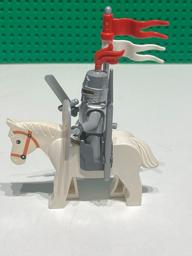 LEGO Castle Lion Knight Minifigure w Horse Great Helm Sield Spear Sword - Rare! - Picture 1 of 4
