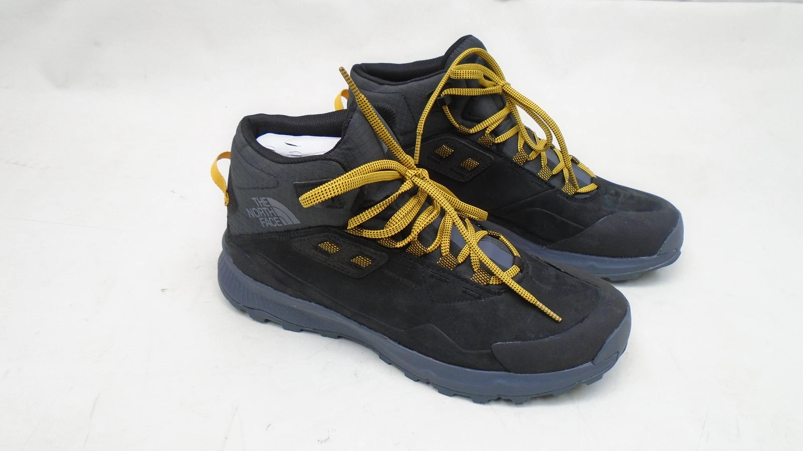 THE NORTH FACE NF0A7W6TNY7 MENS 12.5 CRAGSTONE LEATHER MID WATERPROOF BOOT BLACK