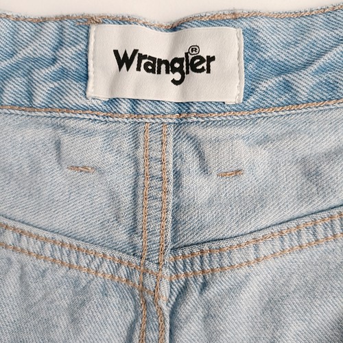 Wrangler Hi Bells Womens Size 10 Denim Shorts Cut Off Fray Light Blue High Rise - Picture 9 of 19