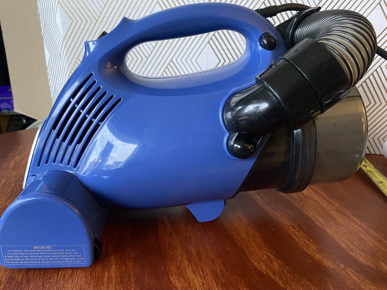 Shark Handheld Bagless Vacuum Cleaner Lightweight Model V15Z Strong eBay