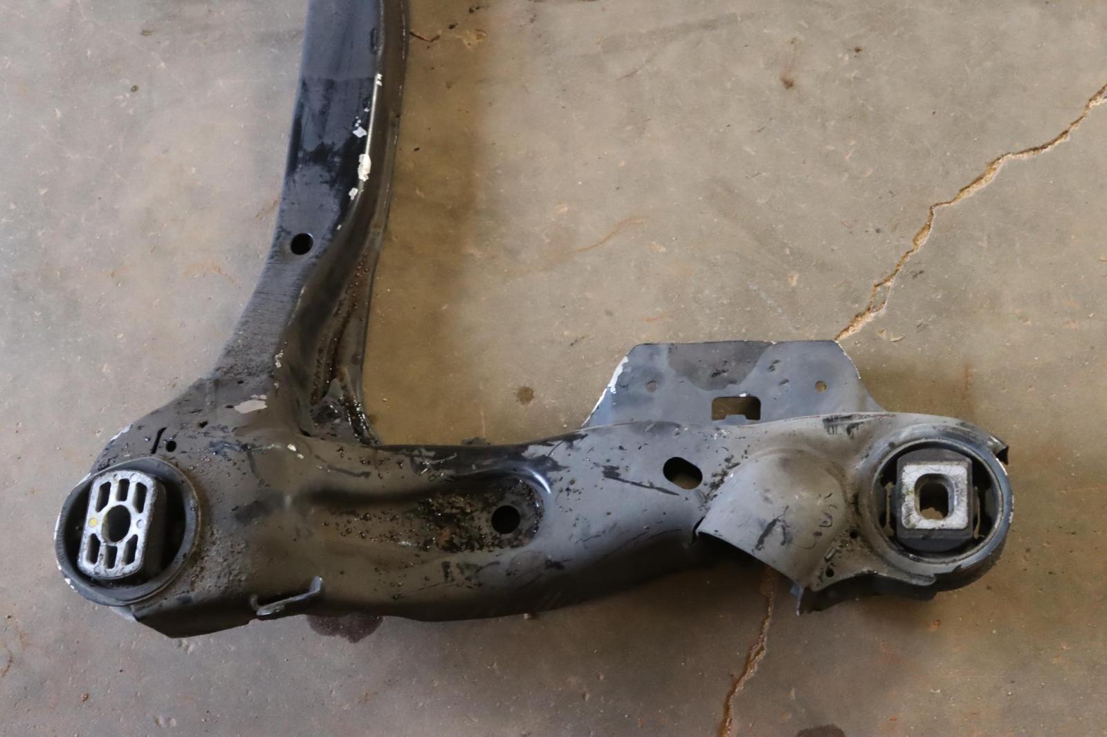 2003-2011 BENTLEY CONTINENTAL GT FRONT SUSPENSION CROSSMEMBER SUBFRAME OEM