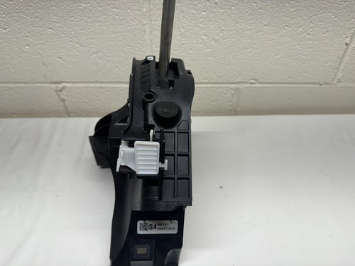 2018-2021 HONDA ACCORD AUTOMATIC TRANSMISSION FLOOR GEAR SHIFTER LEVER OEM - Picture 7 of 12