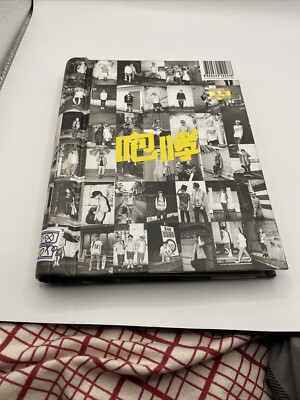 EXO 1st Repackage Album XOXO CD Booklet K-pop Chinese Hug