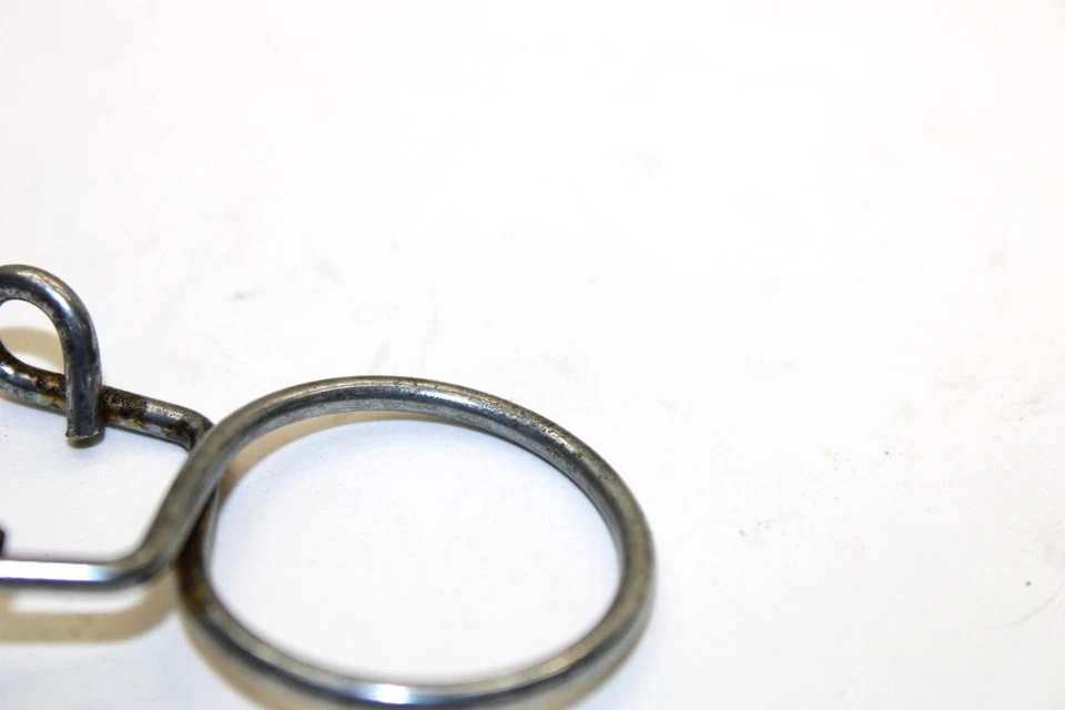 Yamaha Vmax 500 1995 OEM cámara de aire clip 90467-24096-00 Q2554 Foto 3 de 4