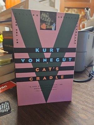 Kurt Vonnegut Cat's Cradle 1998 Trade Paperback Book