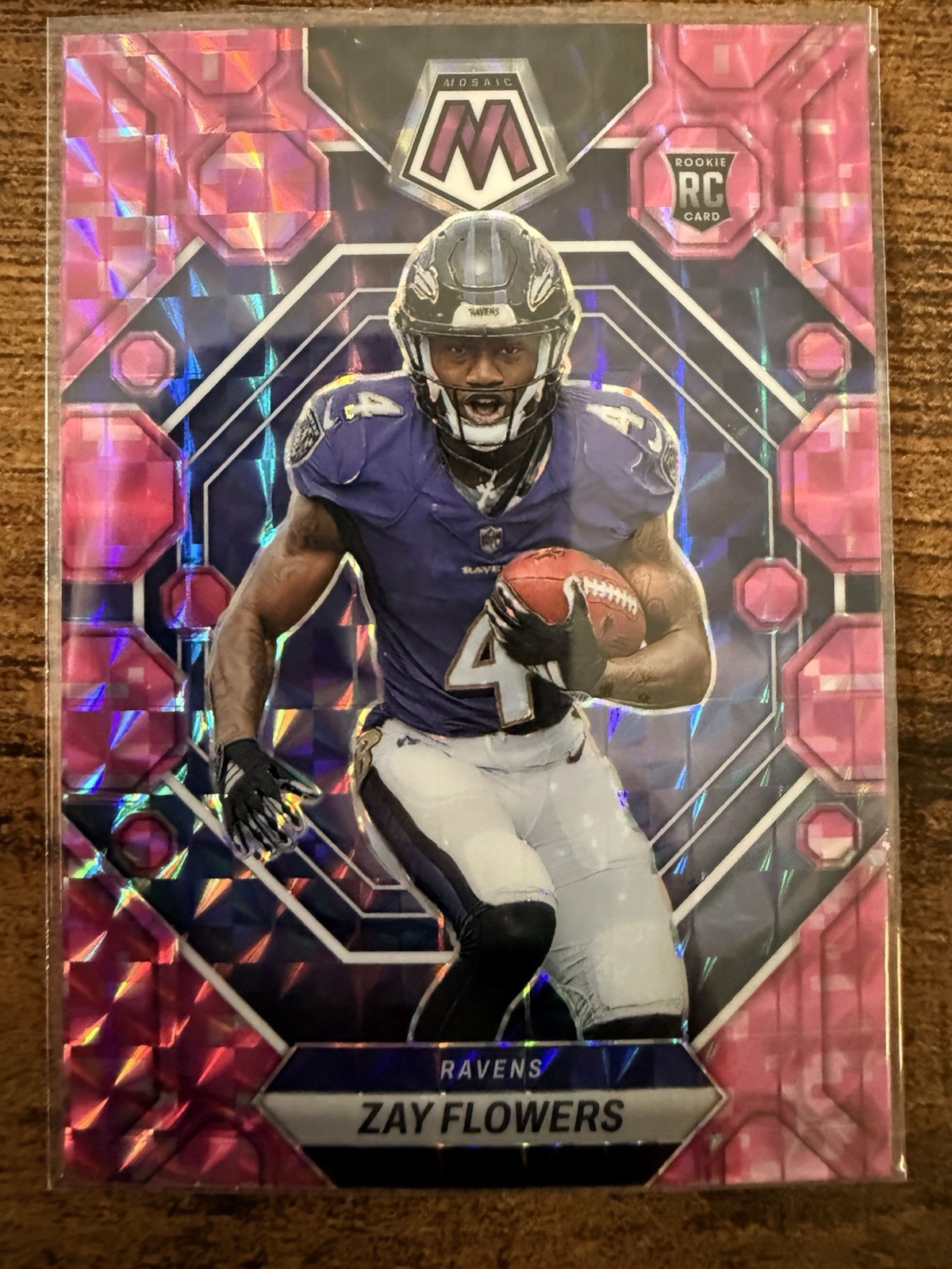 2023 Panini Mosaic - Rookies Zay Flowers #380 Camo Pink Mosaic Prizm (RC)