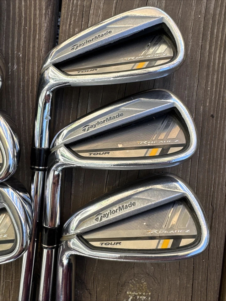 Juego de hierro TaylorMade Rocketbladez Tour 4-PW KBS Tour rígido para zurdos Foto 3 de 4