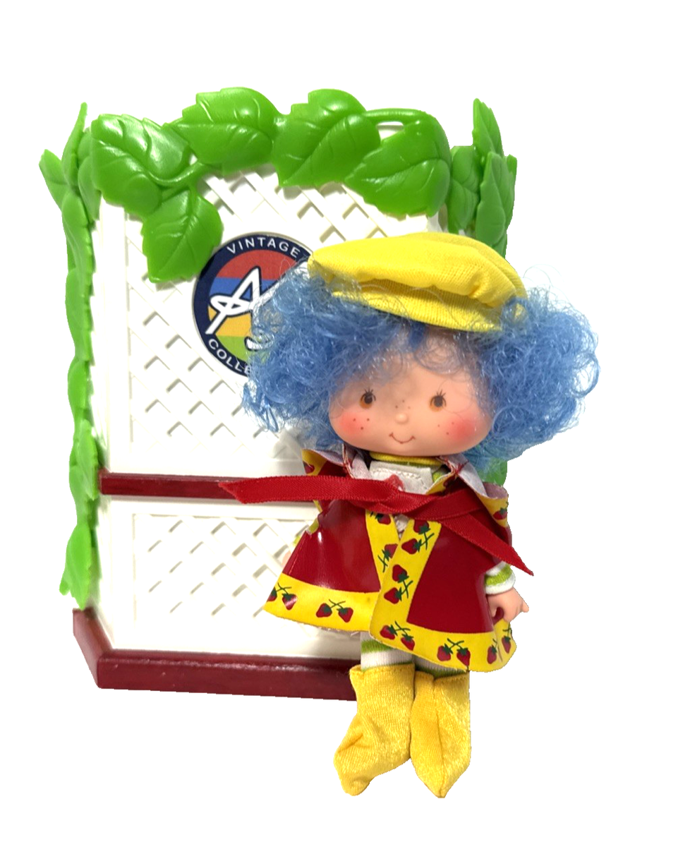 Poupée Vintage Kenner Crepe Suzette - Charlotte Aux Fraises International Friends