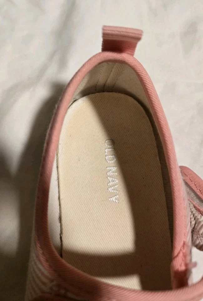 Girls Size 13 Toddler Old Navy Shoes Pink Straps Summer Spring Holiday - Image 3 of 4