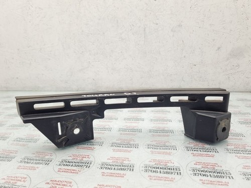 Volkswagen Touran I 2006 Vorne rechts Halterung Stoßstange Stoßfänger vorne